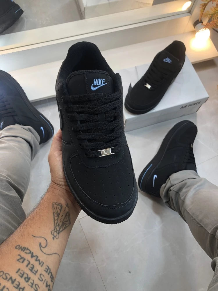 NK AIR FORCE PREMIUM PRETO NOBUCK/AZUL
