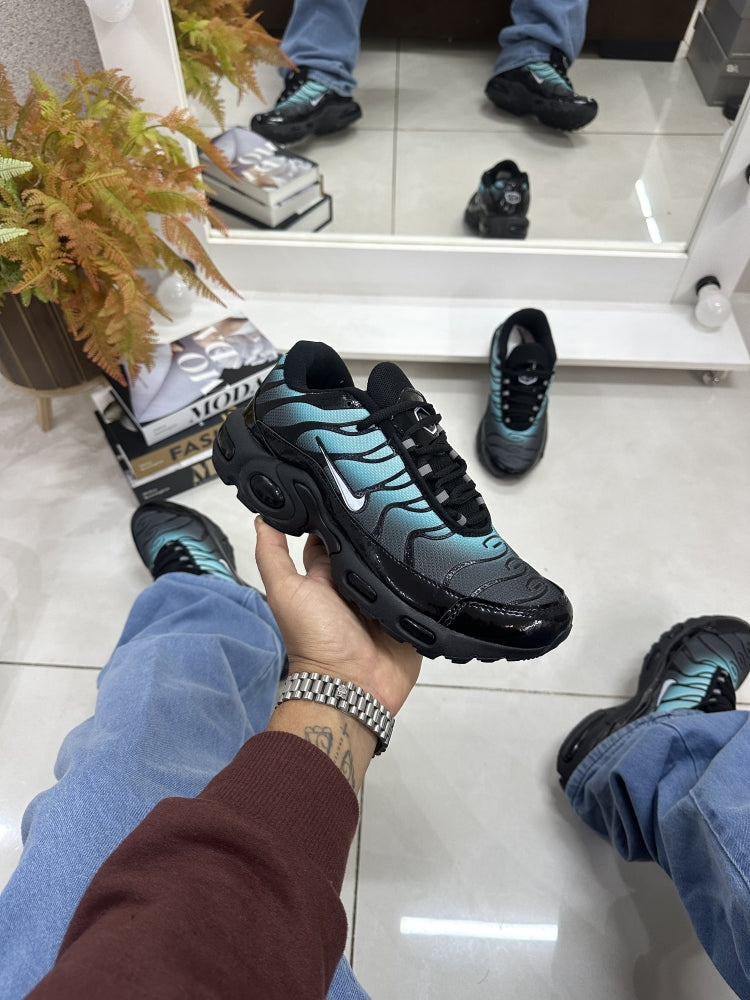 NK TN REFLETIVO AZUL ÁGUA/PRETO