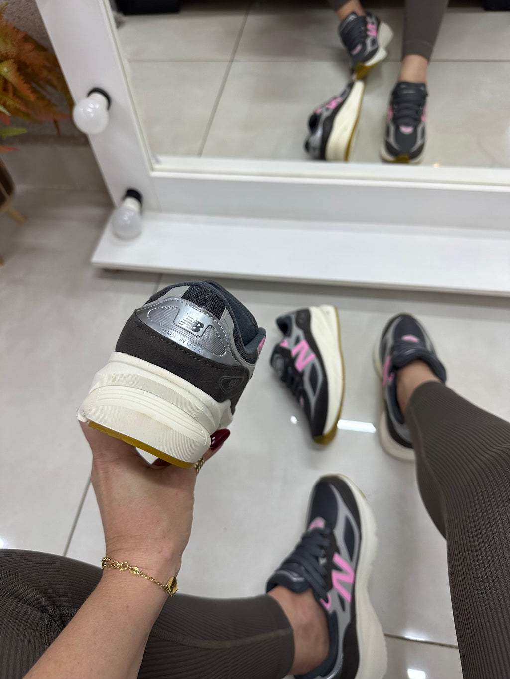 NEW BALANCE 990v6 GRAFITE ROSA