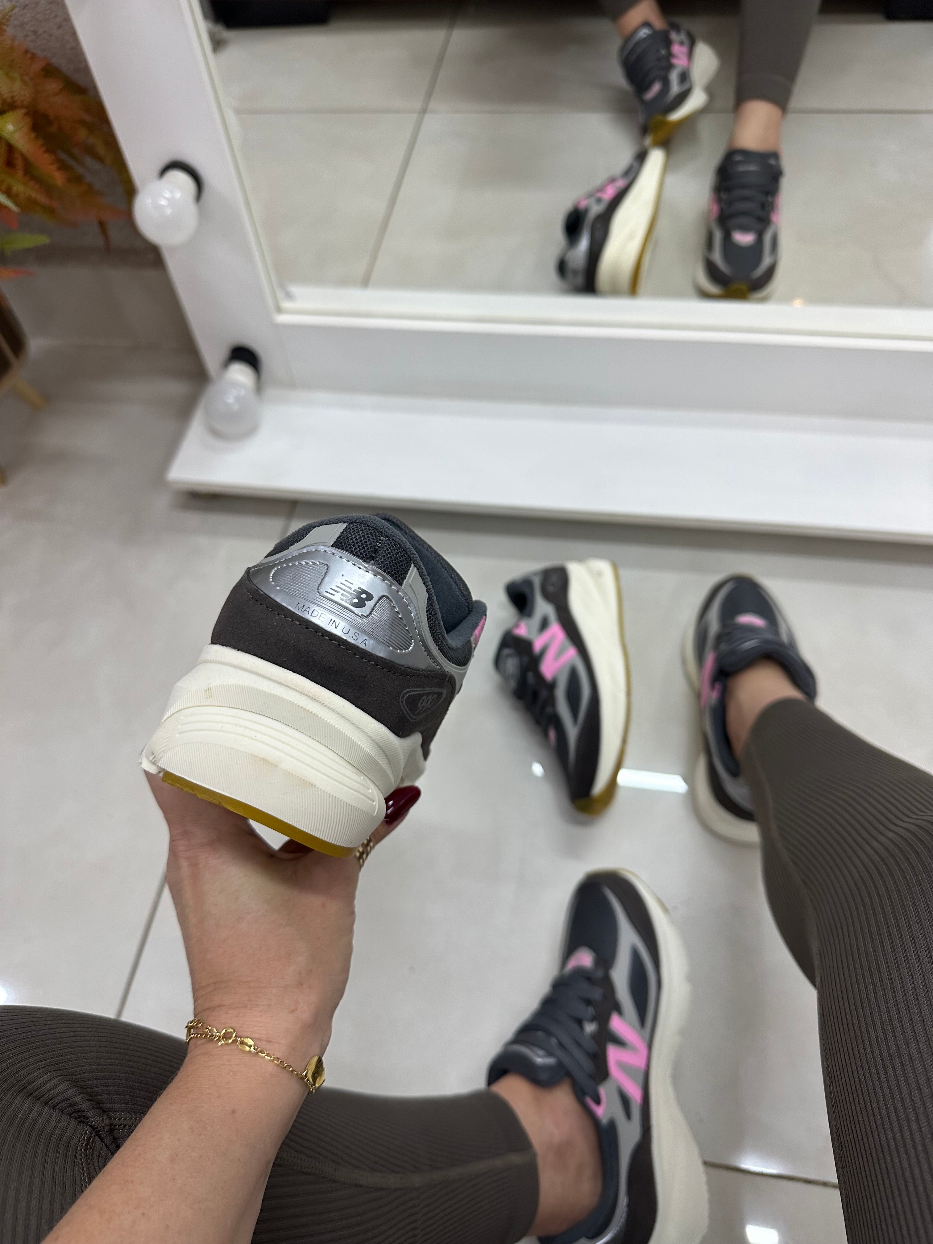NEW BALANCE 990v6 GRAFITE ROSA
