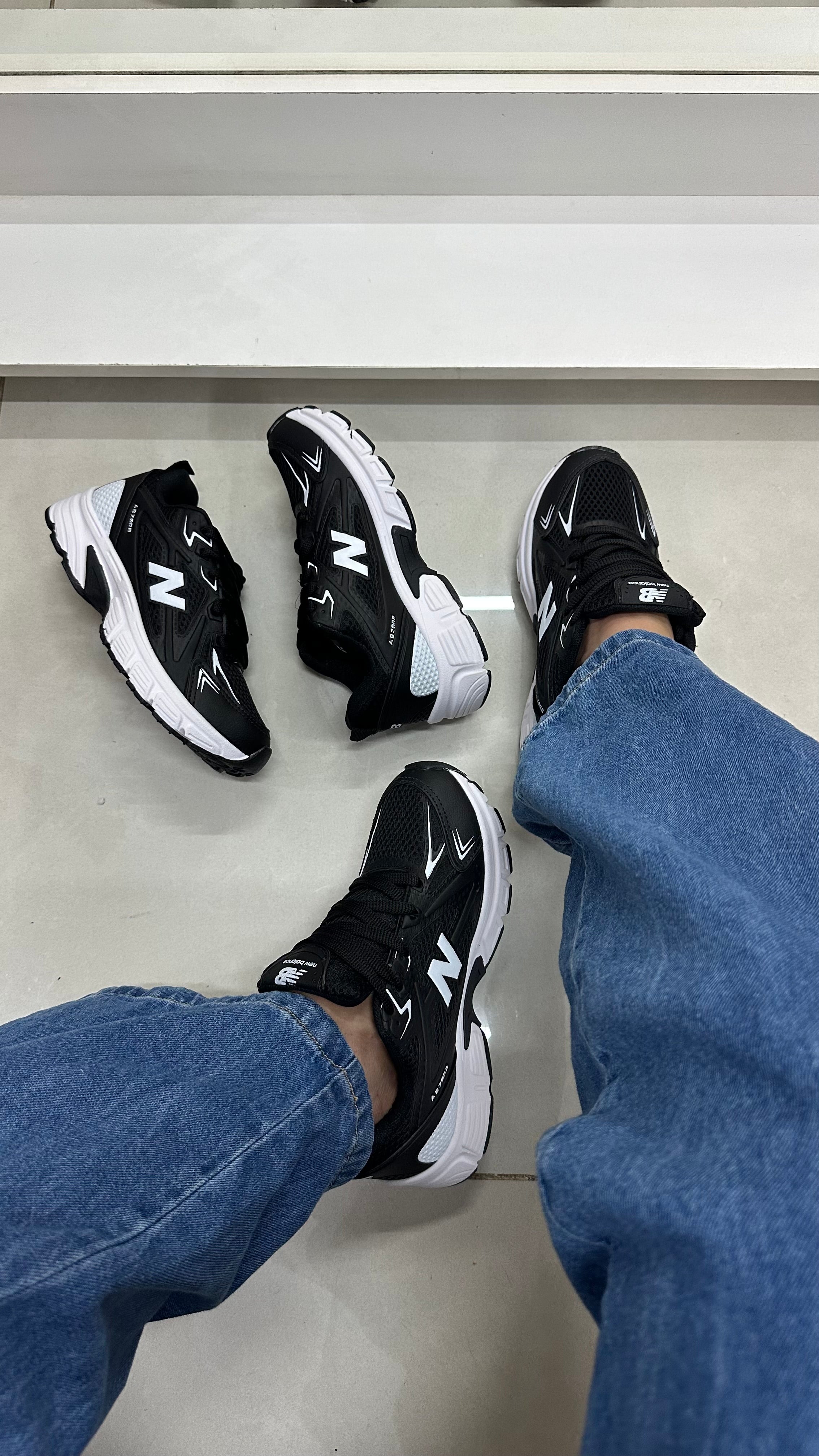 NB BALANCE ABZORB PRETO BRANCO