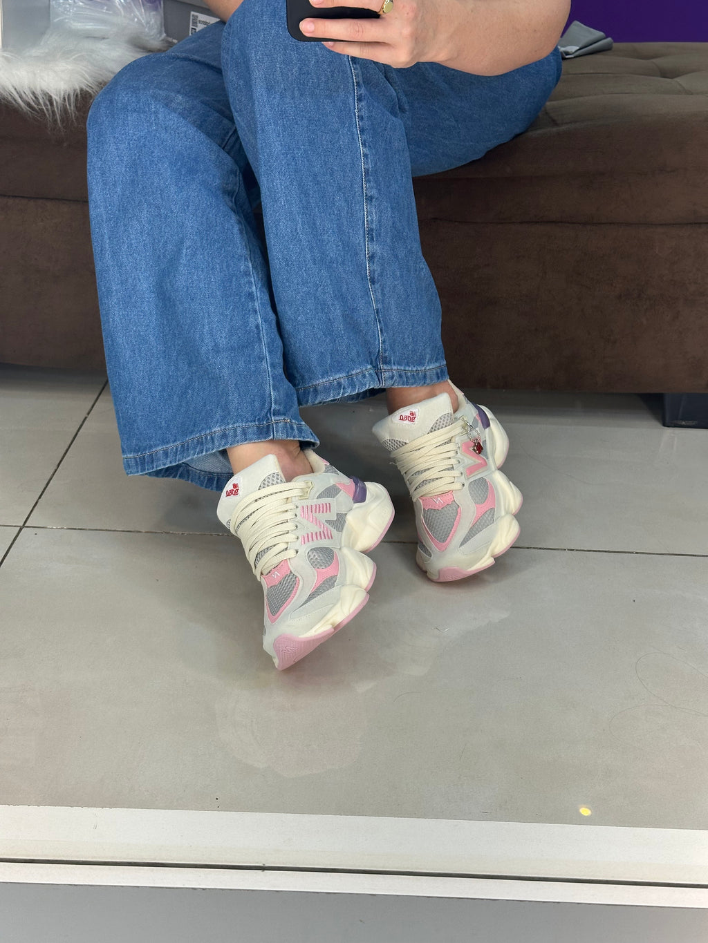 NB 9060 PREMIUM LUXO CINZA OFF ROSE