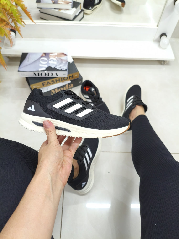 ADS PREMIUM A BOOST PRETO/BRANCO