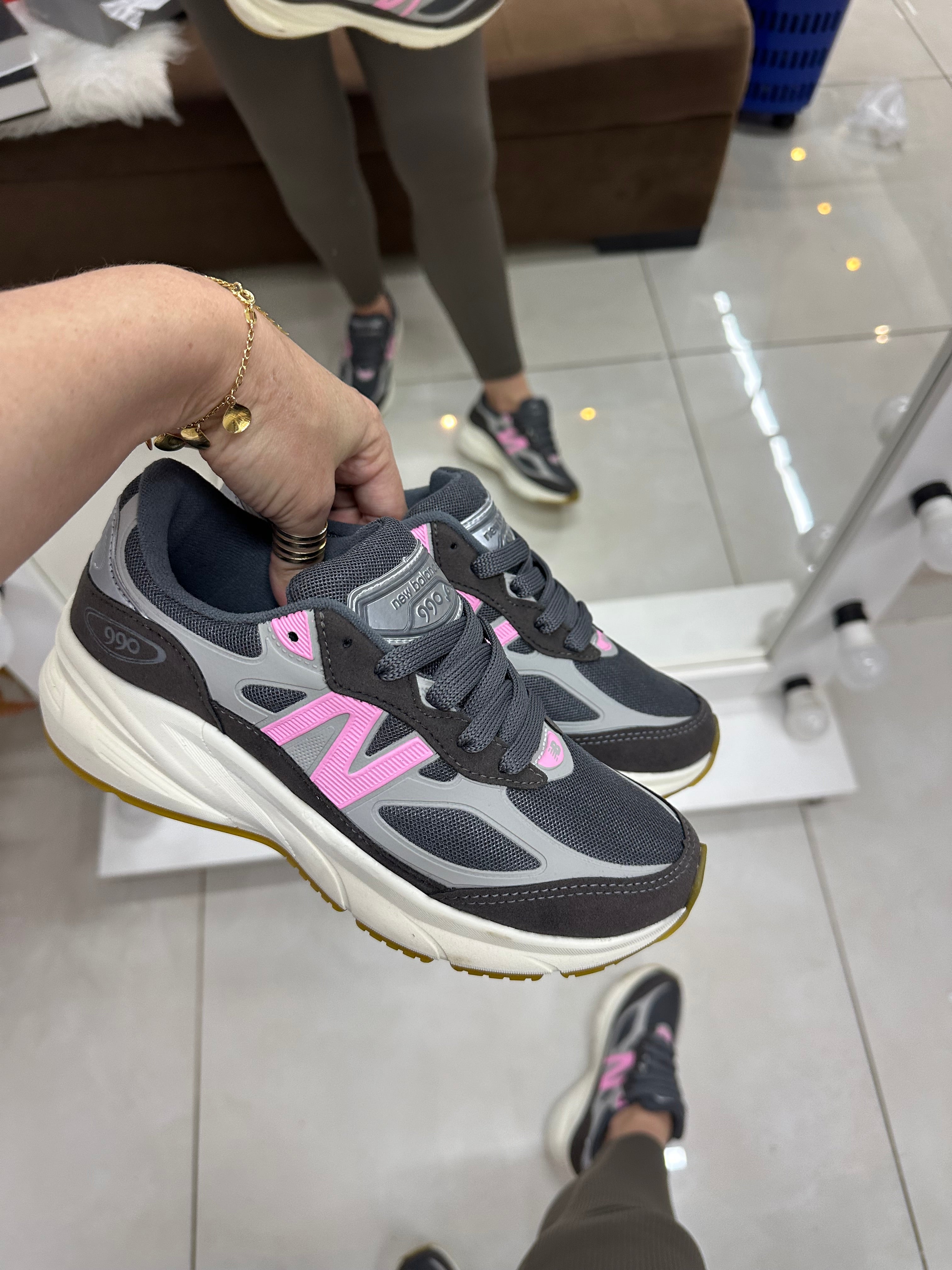 NEW BALANCE 990v6 GRAFITE ROSA