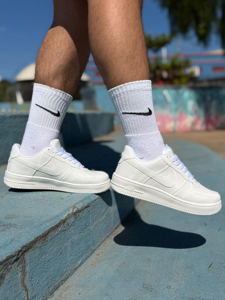 NK AIR FORCE LUXO BRANCO/CARBONO