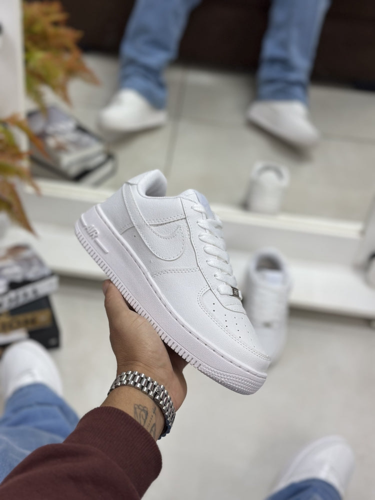 NK AIR FORCE PREMIUM BRANCO/BRANCO