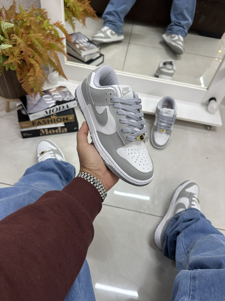 NK DUNK LOW CINZA/BRANCO
