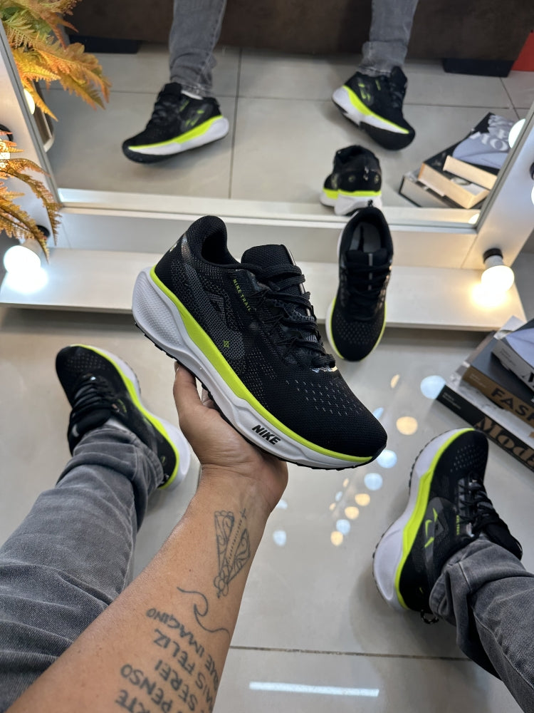 NK PEGASUS TRAIL PRETO/VERDE