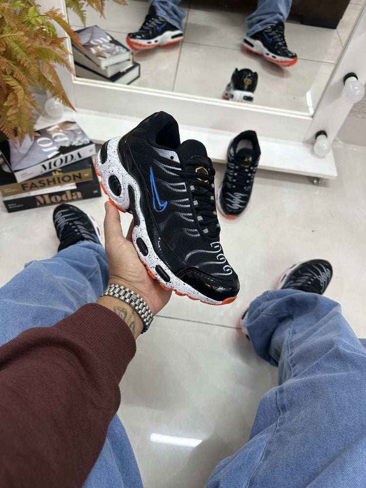 NK TN REFLETIVO PRETO/LARANJA