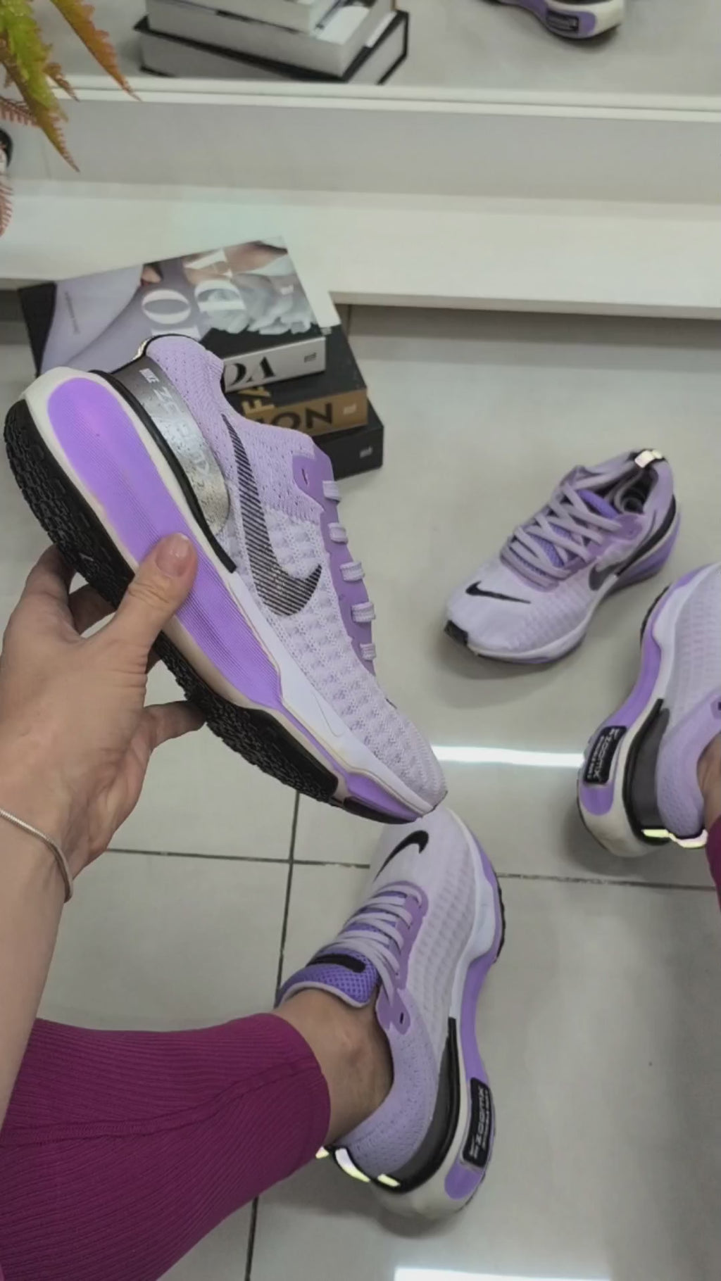 NK PREMIUM INVINCIBLE RUN3 LILAS